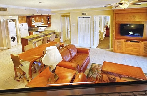 West Kissimmee Resort | Apr. 11-18/2 Bedroom Deluxe Villa Westgate Town Center