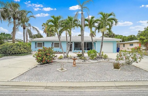 Belle Vista House | Aqua Escape St Pete Beach