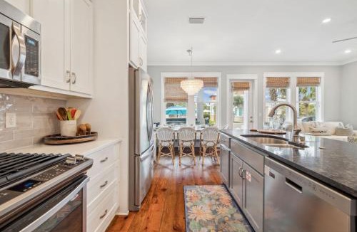 Seacrest Beach House | Aqua Waters by 30A Escapes