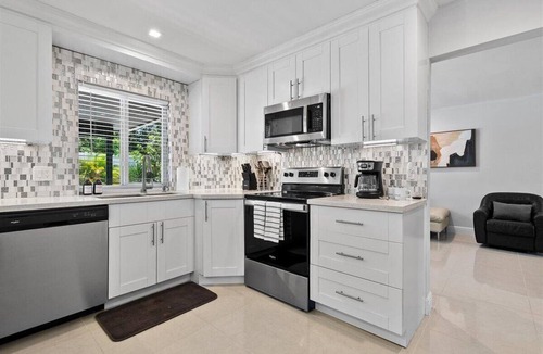 Delray Beach House | Atlantic Escape- Delray Pool Retreat