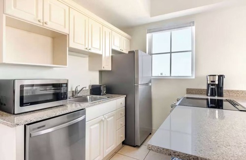 Bostroms Hotel | Atlantic Ocean Studio w/Kitchen & Pools Access l Near Daytona Speedway