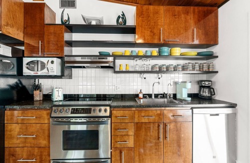 Seacrest House | Atomic Flamingo| Pool w/Slide, Sunken Fire Pit, Bikes & Golf Cart|Pet Friendly