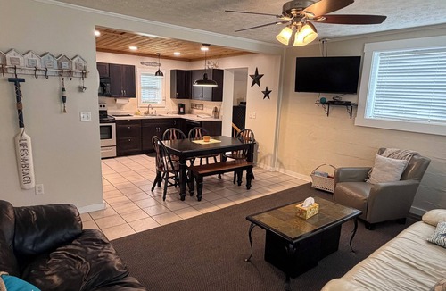 Silver Lake Cottage | Aug weeks still available. Perfect for families!Walk to lake and private beach!