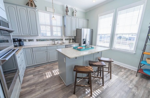 East End House | August 2026 Big Savings! Beach Retreat, Easy Beach Access