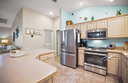 The Villages House | Avaiable January 2027. Beautifully Remodeled. Great location.