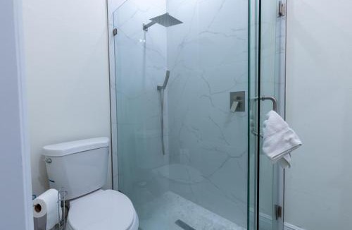 Sunshine Apartment | Available Unit in Ft Myers