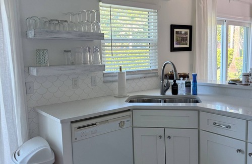 Iona Cottage | available winter 2027/cozy 2 bedroom