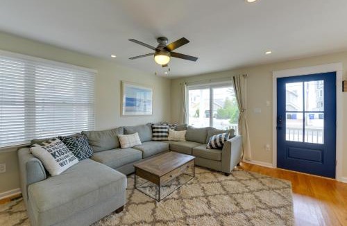 Avalon House | Avalon Vacation Rental w/Porch & Grill!