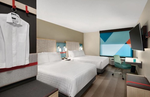 Perry Hotel | avid hotels Perry-National Fairground Area by IHG
