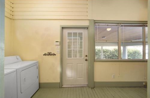 Historic District House | Awesome Historic 2BR2BA Home Closest to DT Ocala