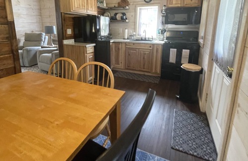 Painted Post Cabin | Ayers Acres ~ Cabin 1 - near Watkins Glen, Corning, Finger Lakes - sleeps 6