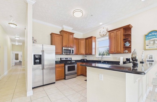 Bahama Beach Condo | Azure Escape 202–Ocean Views–Sleeps 8