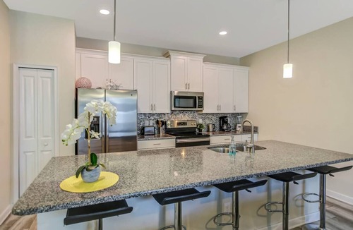 Kissimmee Villa | B-Gated Resort-5 miles to Disney-2 FREE Water Park