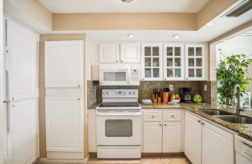 Isla del Sol Condo | Bahia Del Mar 501- Cozy and Coastal, Enjoy Isla Del Sol