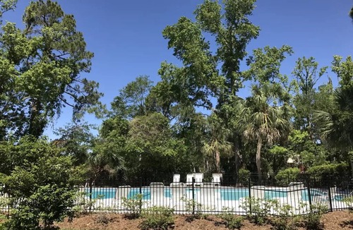 Night Heron House | Barefoot Bungalow – Charming Beach Retreat in Sea Pines’ Night Heron Community