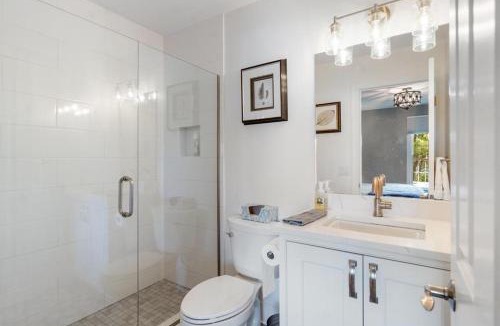 Bay Harbor House | Barefoot Luxury 24: A spacious 4-bedroom retreat in scenic Bay Harbor, MI.
