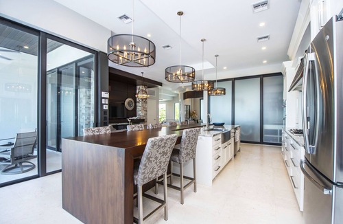 Isles of Capri House | Bay View Contemporary Home/4BR 4BA - Isles Of Capri & Marco Island area.