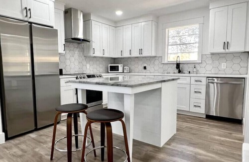 Niceville House | Bay Views, Destin Beaches 10 miles away Very Private, Avoid the Crowds Peaceful