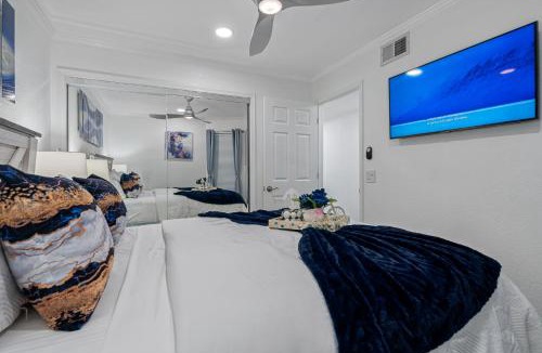 Rocky Point House | Bay Views from your Balcony Beach Resort Tampa