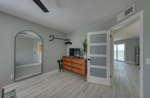 Belleair Beach Condo | BBC310 Renovated Beachfront Condo W/Pool