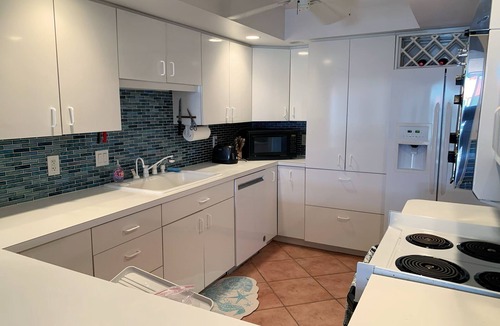 Longboat Key Condo | Beach and Tennis Paradise in Beautiful Longboat Key