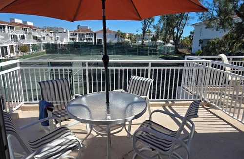 Longboat Key Condo | Beach and Tennis Paradise in Beautiful Longboat Key