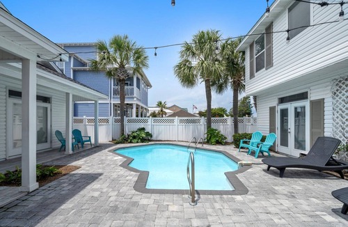 Clipper Cove House | Beach Blessing in the heart of Destin Florida with private pool!