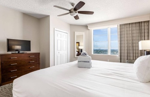 Daytona Beach Resort | Beach Bliss – 2-Bedroom at Club Wyndham Ocean Walk