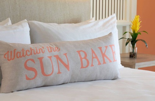 Fort Myers Beach Resort | Beach Bliss: Enjoy 4 Spacious Rooms w/Sunset & Ocean Views Nearby