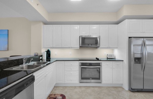 Navarre Beach Condo | Beach Colony West 16E- 2BD/2BA Gulf Front w/Chair Service & Onsite Management