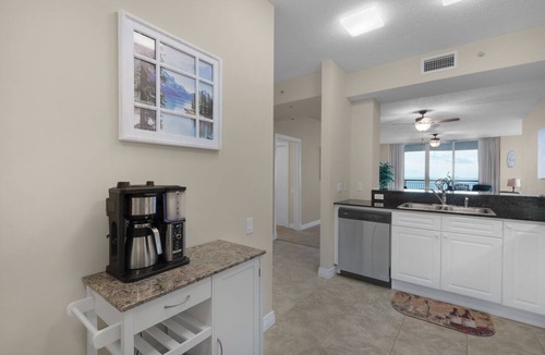 Navarre Beach Condo | Beach Colony West 16E- 2BD/2BA Gulf Front w/Chair Service & Onsite Management