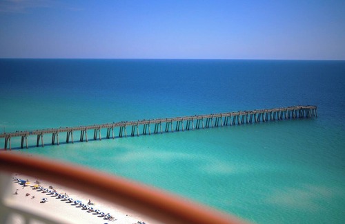 Navarre Beach Condo | Beach Colony West 16E- 2BD/2BA Gulf Front w/Chair Service & Onsite Management