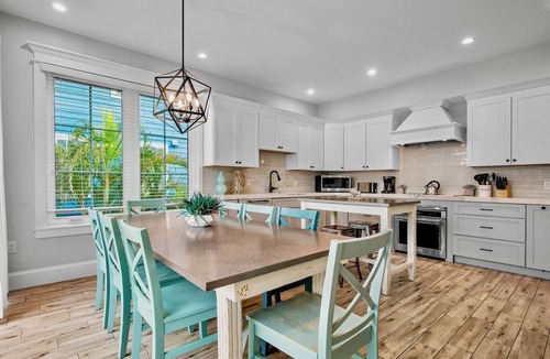 Anna Maria House | Beach Escape! Luxury Home with Pool, Spa, Rooftop Deck and Walk to Beach