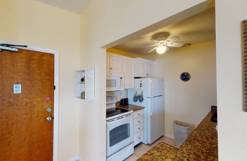 Madeira Beach Condo | Beach Front 1B1B Balcony 2 Beds - Surf Song #349