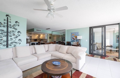 Sand Key Condo | BEACH VACATION ON BEAUTIFUL SAND KEY CLEARWATER 3BR w/Private Beach Access