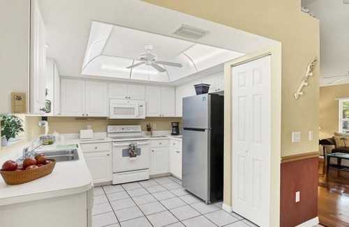 Englewood East House | Beachcomber's - Enjoy the nature and water view from your lanai.