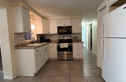 Holiday House | beaches house near by beach