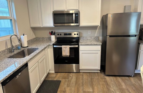 Foley House | Beaches, Theme Parks, Concert Venues, Athletic Events, and Shopping!