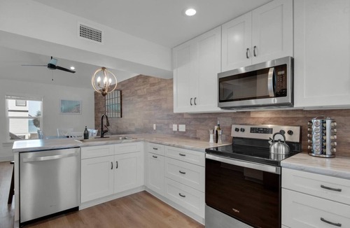 Port St. Joe House | Beachfront 3BR w/Ocean Views Steps to Sand + Sleeps 10