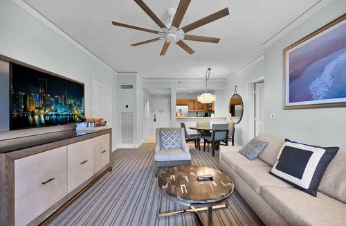 Key Biscayne Condo | Beachfront Apt w/Stunning Views