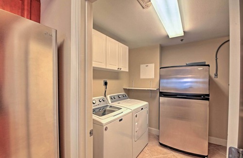 Holiday Isle Condo | Beachfront Destin Condo w/Pool & Harbor View!