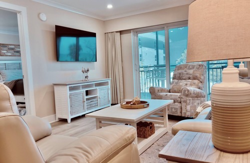 Sanibel Condo | Beachfront Sanibel Escape – Steps to Sand & Sunset Views