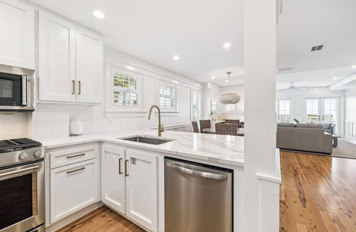 Gulf District Condo | Beachside Retreat with Stunning Gulf Views and Private Condo Pool