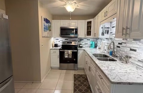 Indialantic House | Beachside Retreat - Private Path to Ocean is just 200ft Away!
