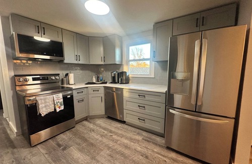 Franklin Square Apartment | Beautiful 1-bedroom apartment in charming Franklin Square LI, close to the city