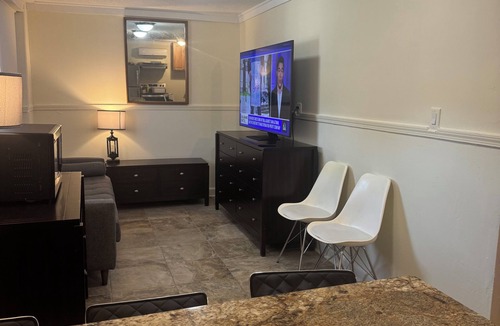 Gotha Apartment | Beautiful 1-bedroom apartment with AC in pleasant Gotha