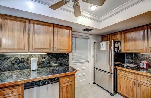 Venice Gardens House | Beautiful 2-bedroom home, heated pool, close to Downtown, Beaches in Venice FL