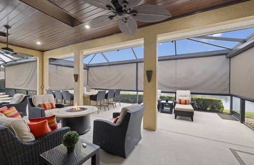 Crown Pointe House | Beautiful 3bed 2bath Just Minutes From The Beach In Naples FL