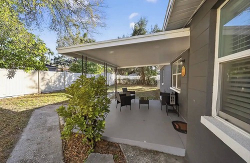 Temple Crest House | Beautiful 4/2 house, minutes from Busch Gardens