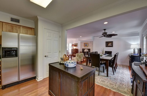 East Beach House | Beautiful 4 bed, 5 full bath, East Beach with Pool, 3 houses from East Beach